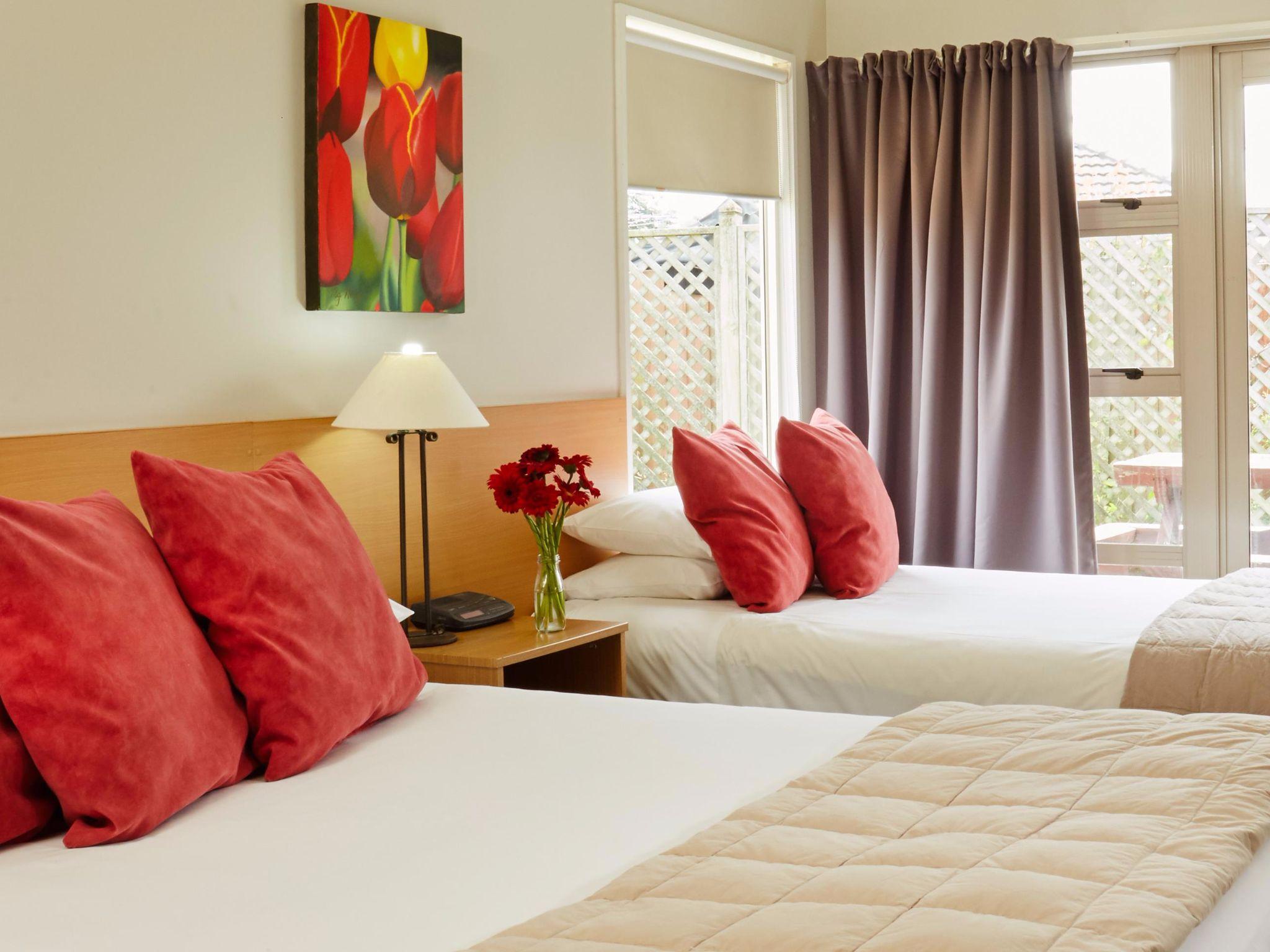 The Garden Hotel Christchurch Exterior photo