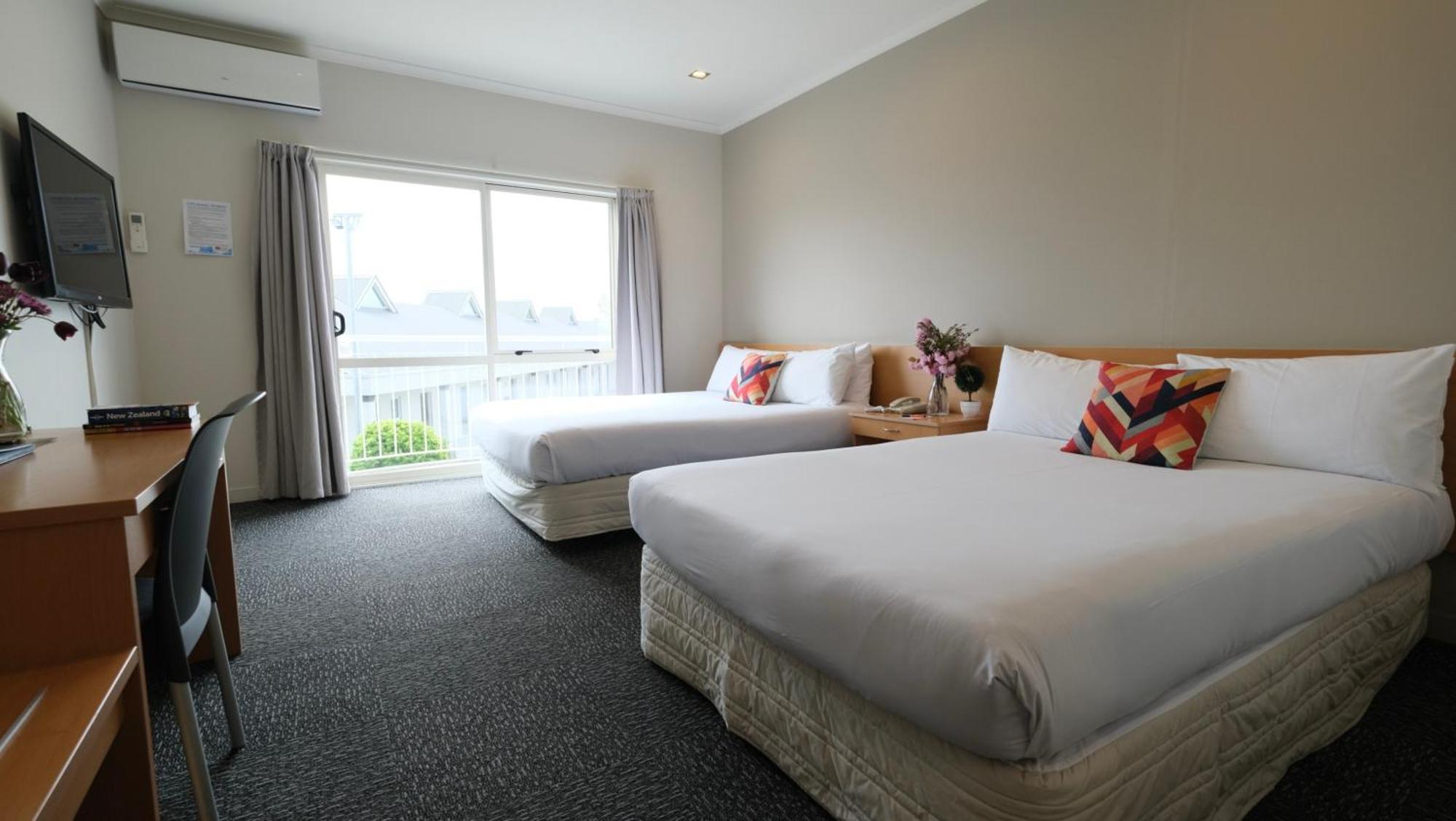 The Garden Hotel Christchurch Exterior photo