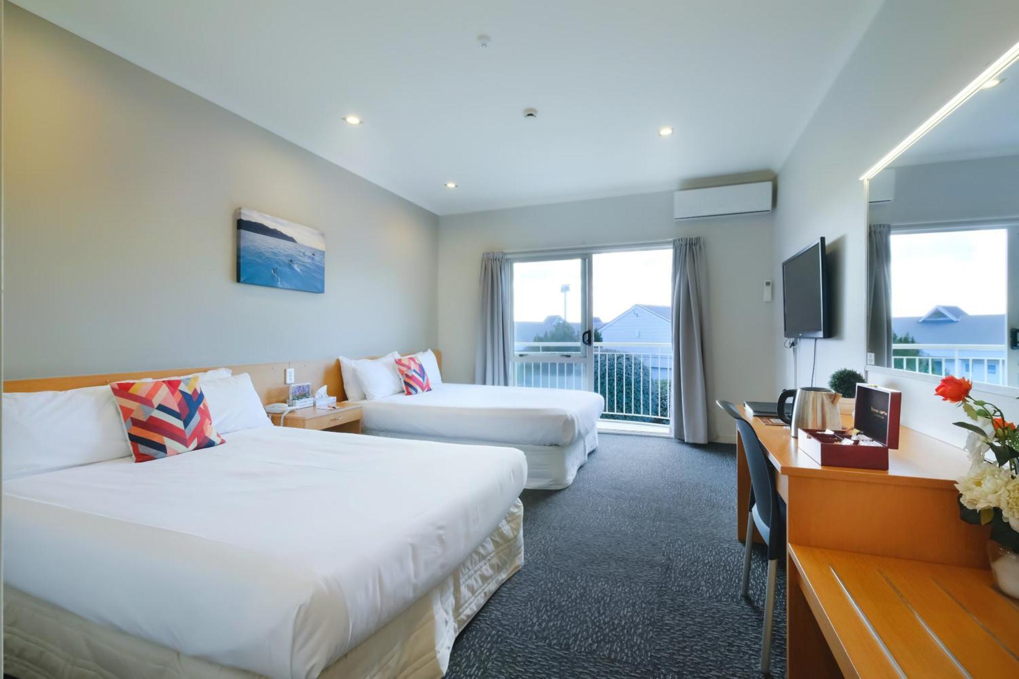 The Garden Hotel Christchurch Exterior photo
